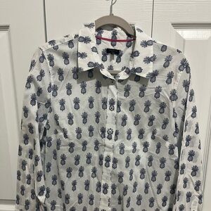 Talbots light weight button down shirt